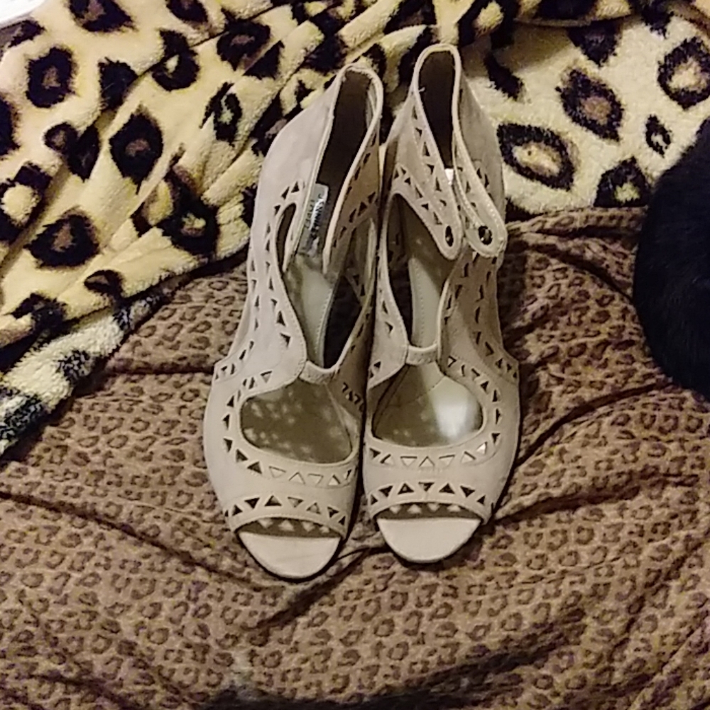 Jennifer lopez shoes